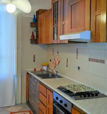 Casa Gabriella Apartment *